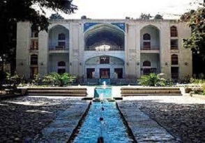 مرمت خلوت نظام‌الدوله در باغ تاریخی فین کاشان