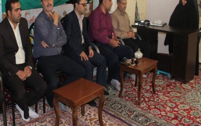 دیدار مسئولین منطقه چهار شهرداری کاشان با مسئول موسسه خیریه آبشار عاطفه ها شعبه فین