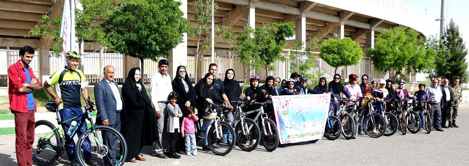برگزاری نخستین گردهمایی بانوان دوچرخه سوار شهرستان کاشان